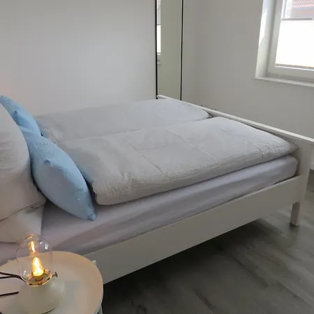 Neu Huus Up Höcht 1 Apartment *
