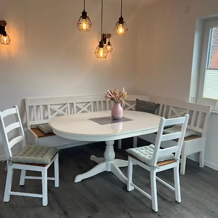 Neu Huus Up Höcht 1 Apartment